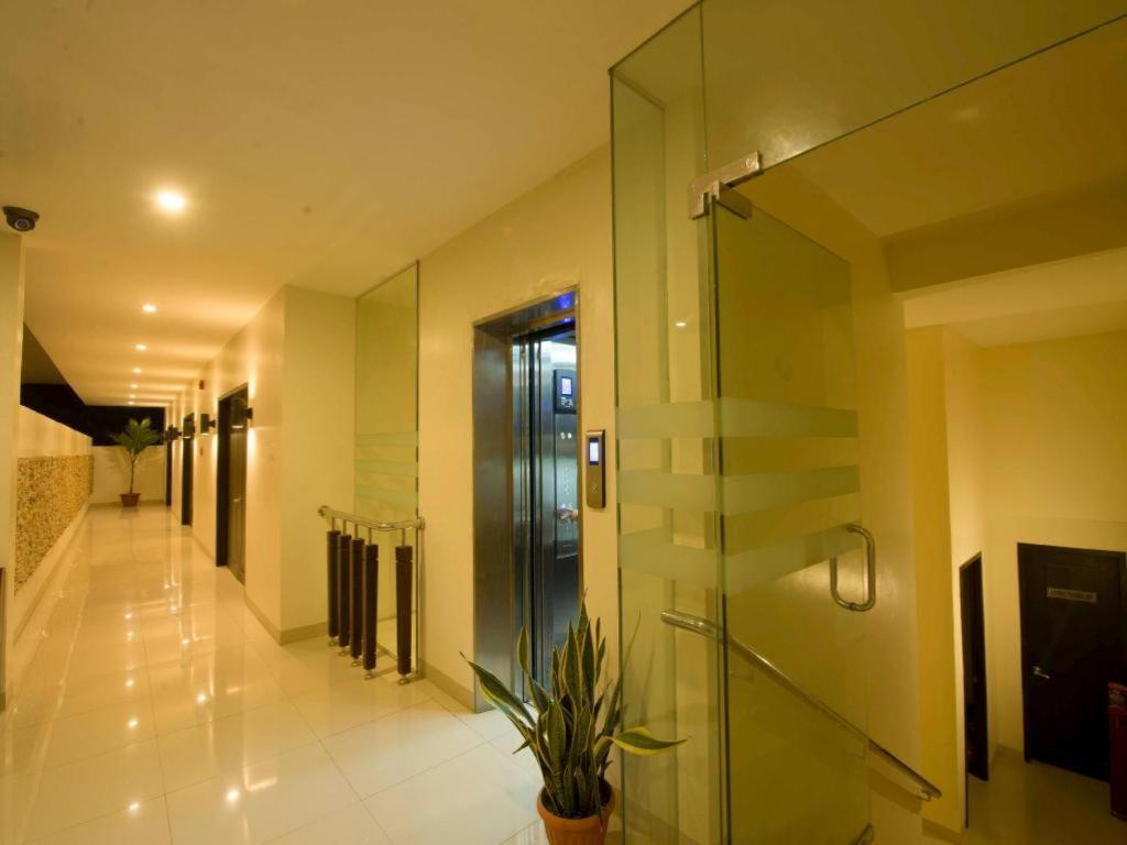 Davao City Infinity Suites מראה חיצוני תמונה