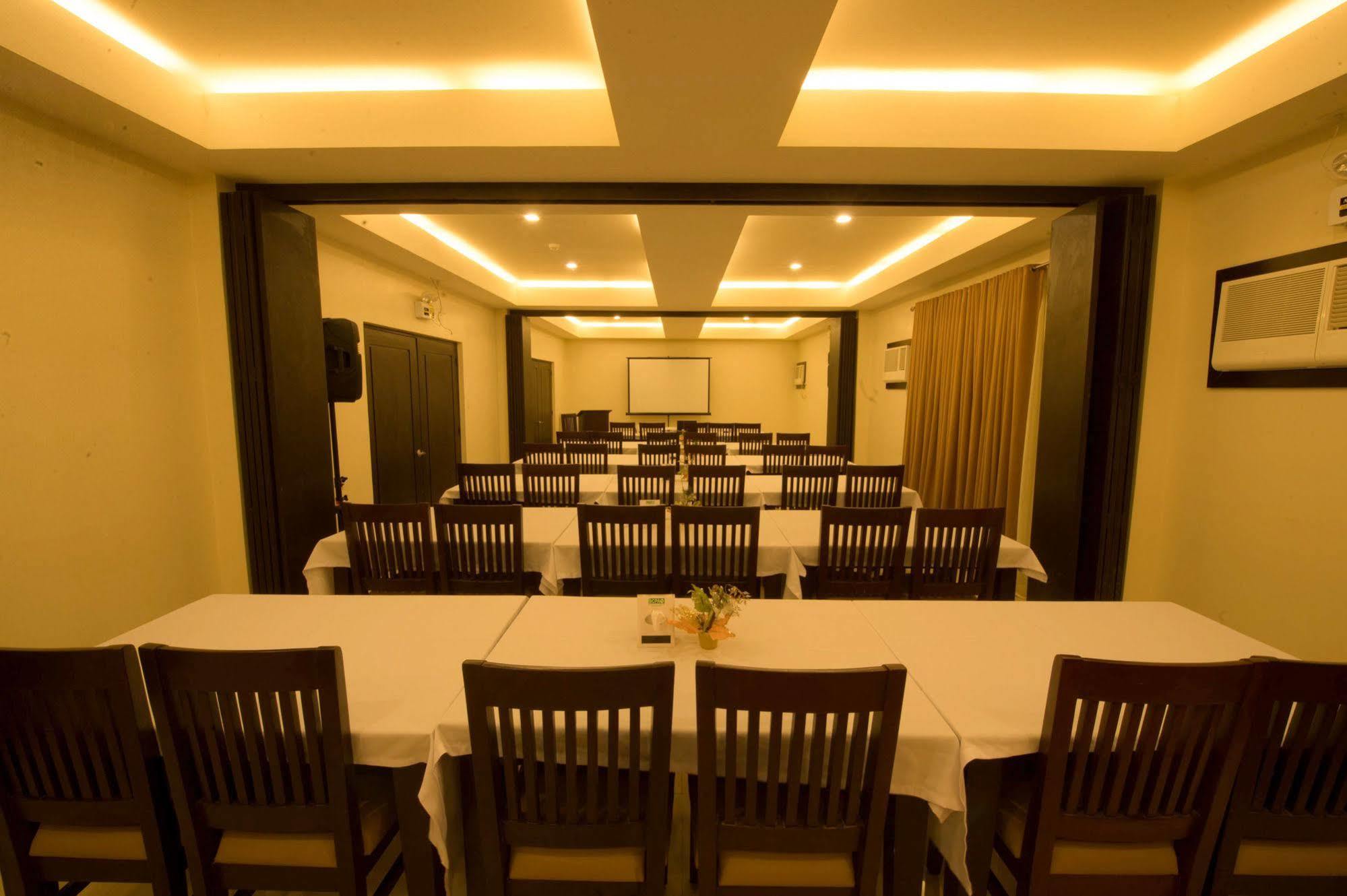 Davao City Infinity Suites מראה חיצוני תמונה
