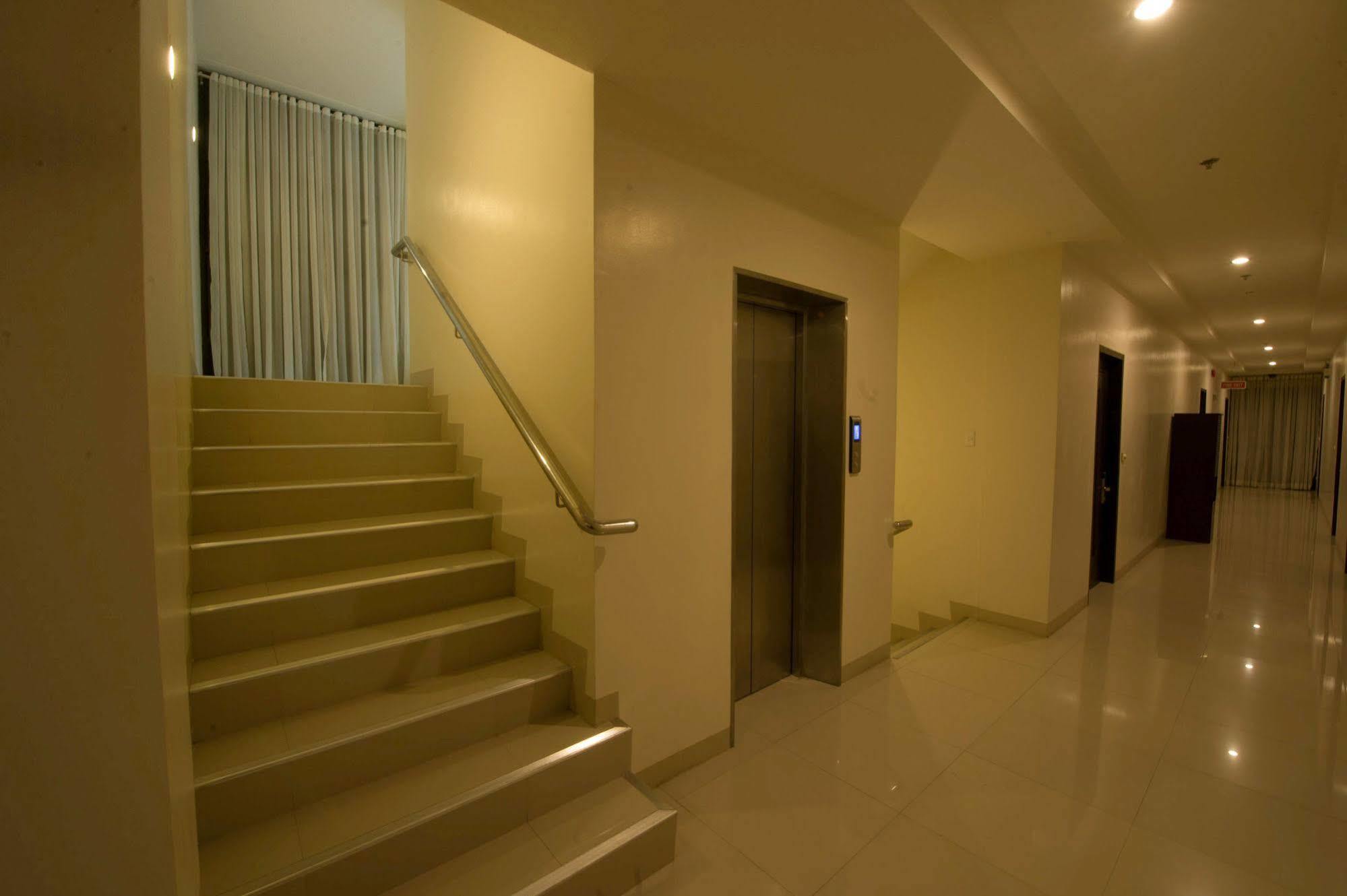 Davao City Infinity Suites מראה חיצוני תמונה